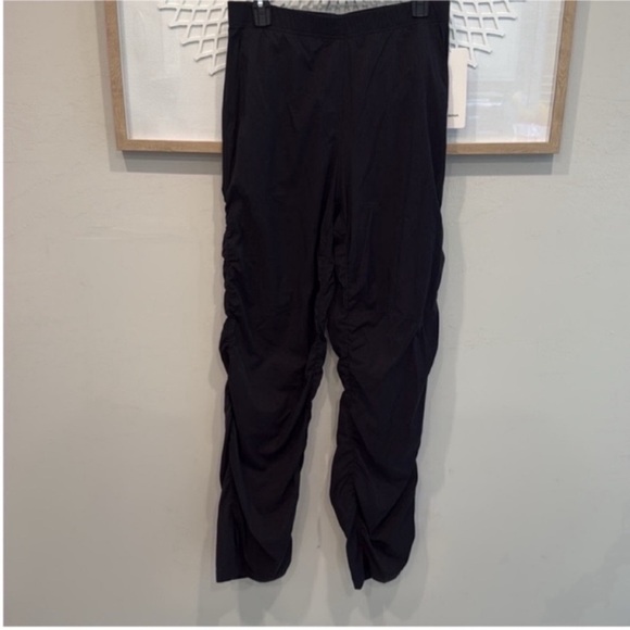 Lululemon Dance Studio Slim-Fit High-Rise Flared Pant - Picture 6 of 7